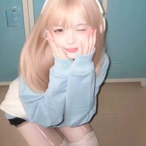 宁荣荣张开双腿被强❌游戏
